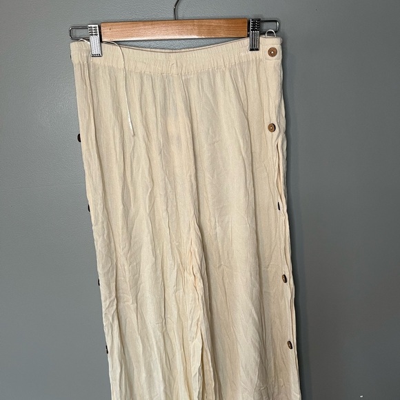 NWT Salty Lemon Gauzy Side Button Beach Pants - Oyster - Picture 5 of 10